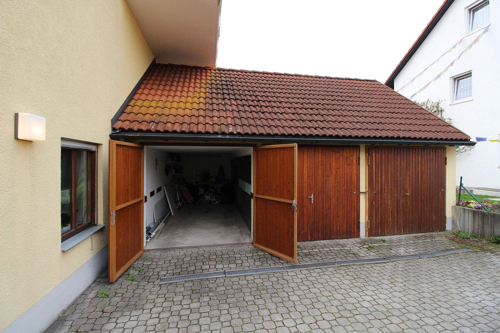 Pronájem bytu 4+1 95 m², Schwabhausen/ Oberroth, Bavorsko Pronájem bytu 4+1 95 m², Schwabhausen/ Oberroth, Bavorsko