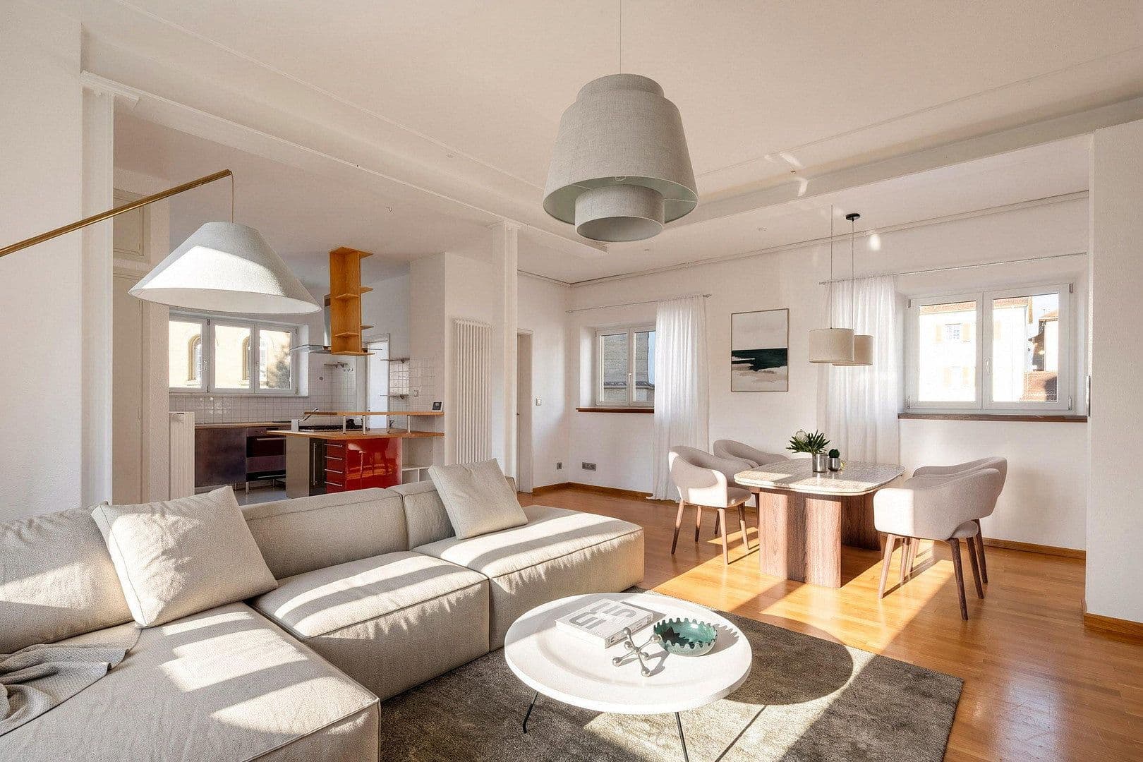Prodej bytu 3+1 100 m², Ludwigstr. 50, Stuttgart, Bádensko-Württembersko Prodej bytu 3+1 100 m², Ludwigstr. 50, Stuttgart, Bádensko-Württembersko