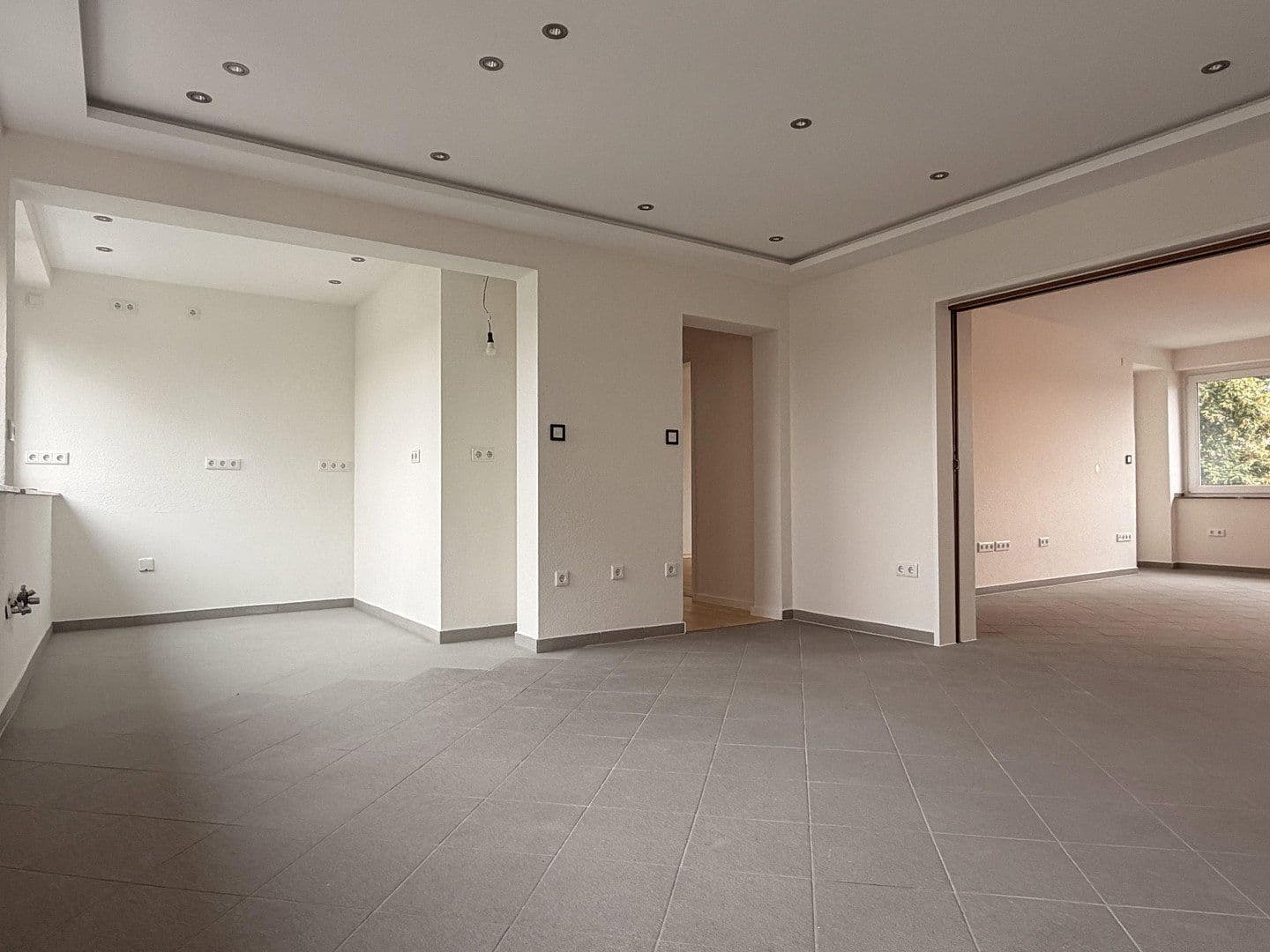 Prodej bytu 4+1 105 m², Paderborn, Severní Porýní-Vestfálsko Prodej bytu 4+1 105 m², Paderborn, Severní Porýní-Vestfálsko