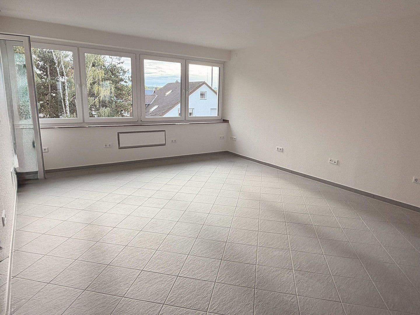 Prodej bytu 4+1 105 m², Paderborn, Severní Porýní-Vestfálsko Prodej bytu 4+1 105 m², Paderborn, Severní Porýní-Vestfálsko