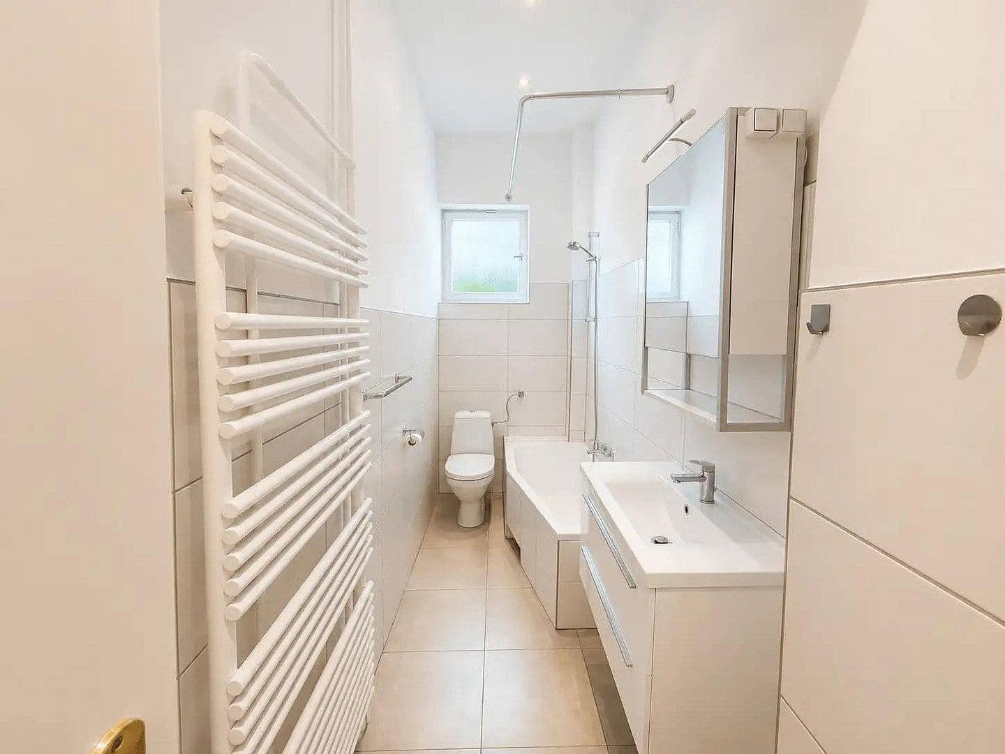 Prodej bytu 3+1 98 m², Leopoldstraße 5, Karlsruhe, Bádensko-Württembersko Prodej bytu 3+1 98 m², Leopoldstraße 5, Karlsruhe, Bádensko-Württembersko