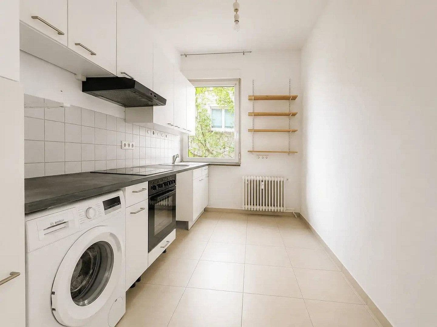 Prodej bytu 3+1 98 m², Leopoldstraße 5, Karlsruhe, Bádensko-Württembersko Prodej bytu 3+1 98 m², Leopoldstraße 5, Karlsruhe, Bádensko-Württembersko