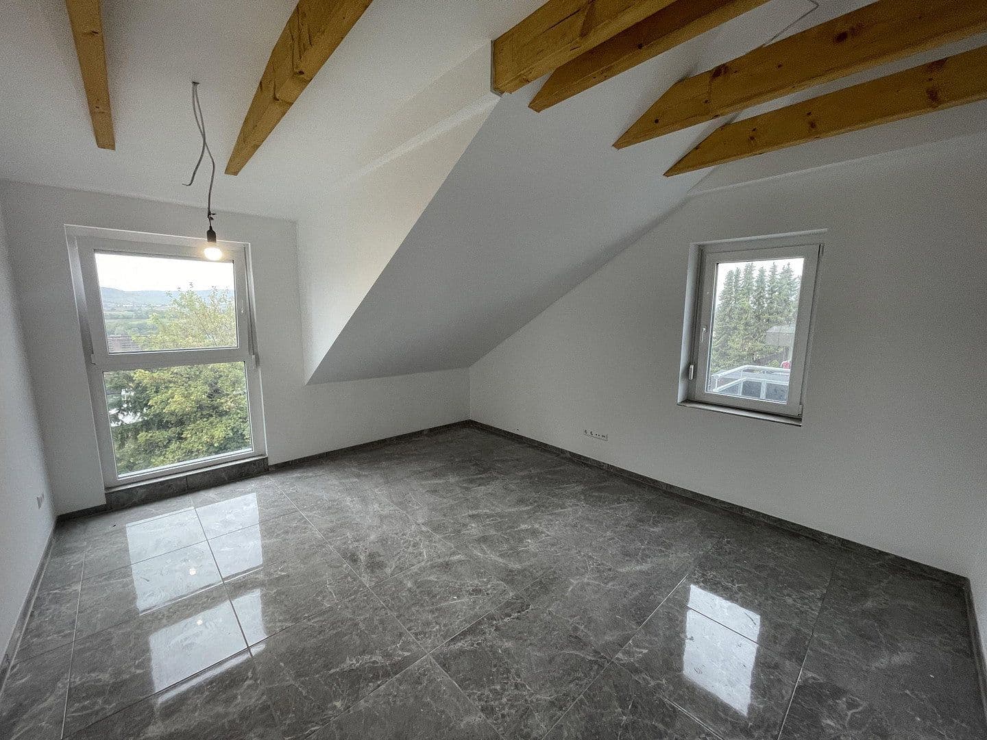 Pronájem bytu 3+1 74 m², Waiblingen, Bádensko-Württembersko Pronájem bytu 3+1 74 m², Waiblingen, Bádensko-Württembersko
