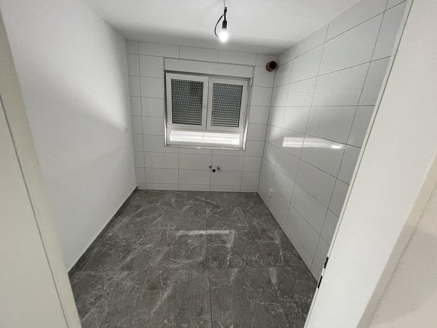 Pronájem bytu 3+1 74 m², Waiblingen, Bádensko-Württembersko Pronájem bytu 3+1 74 m², Waiblingen, Bádensko-Württembersko