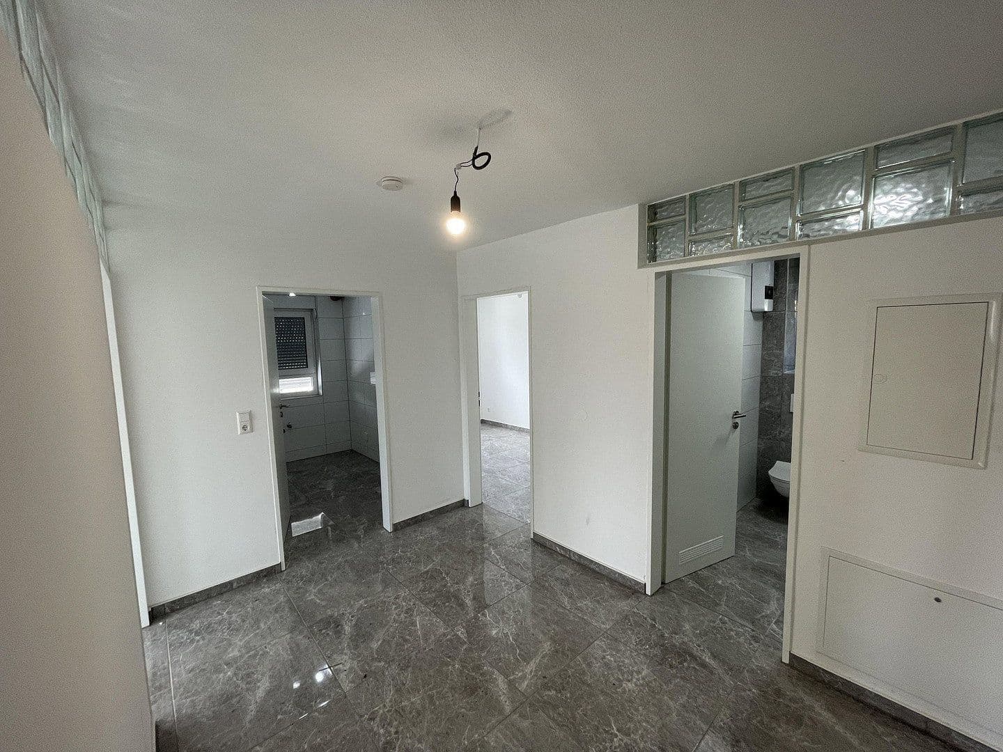 Pronájem bytu 3+1 74 m², Waiblingen, Bádensko-Württembersko Pronájem bytu 3+1 74 m², Waiblingen, Bádensko-Württembersko