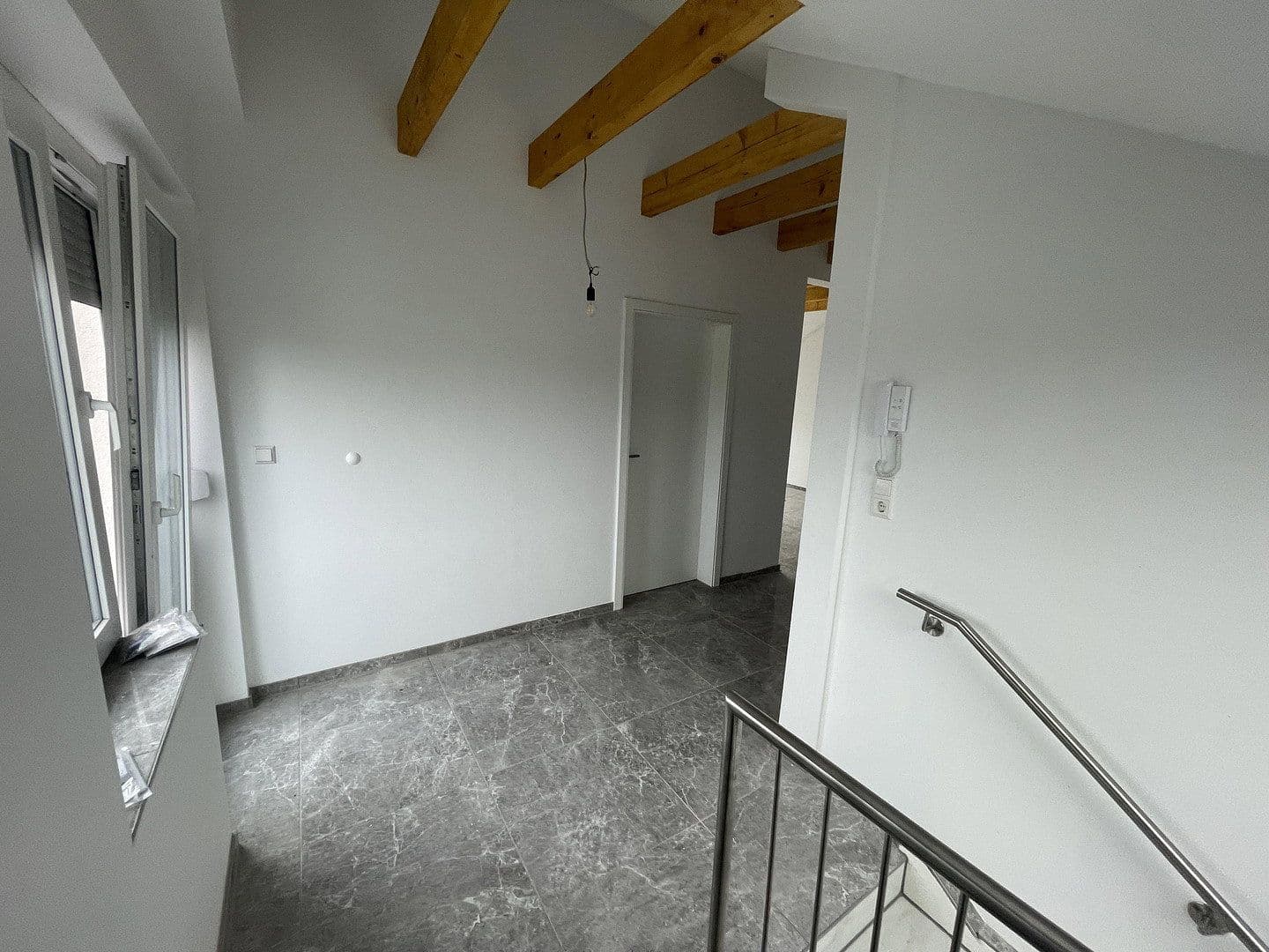 Pronájem bytu 3+1 74 m², Waiblingen, Bádensko-Württembersko Pronájem bytu 3+1 74 m², Waiblingen, Bádensko-Württembersko