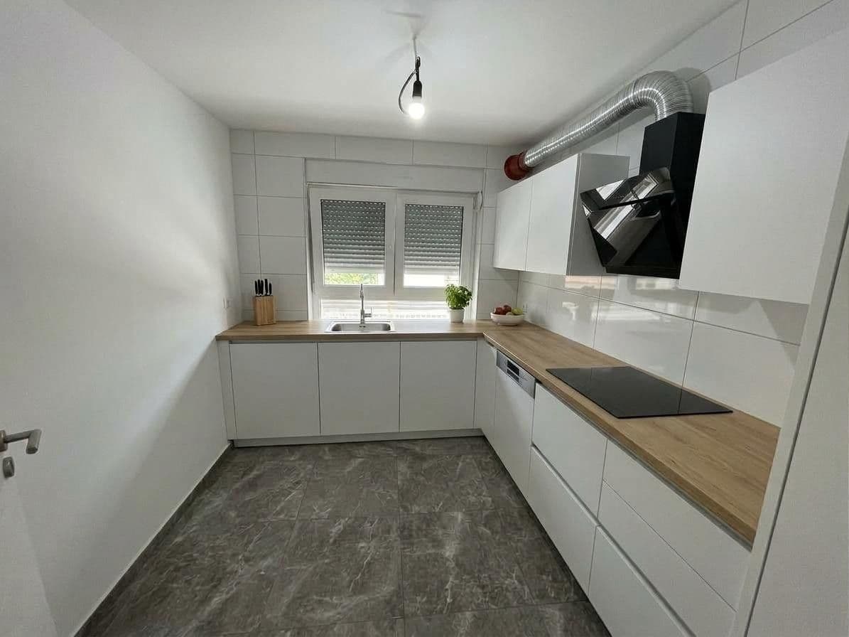 Pronájem bytu 3+1 74 m², Waiblingen, Bádensko-Württembersko Pronájem bytu 3+1 74 m², Waiblingen, Bádensko-Württembersko