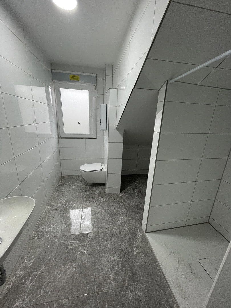 Pronájem bytu 3+1 74 m², Waiblingen, Bádensko-Württembersko Pronájem bytu 3+1 74 m², Waiblingen, Bádensko-Württembersko
