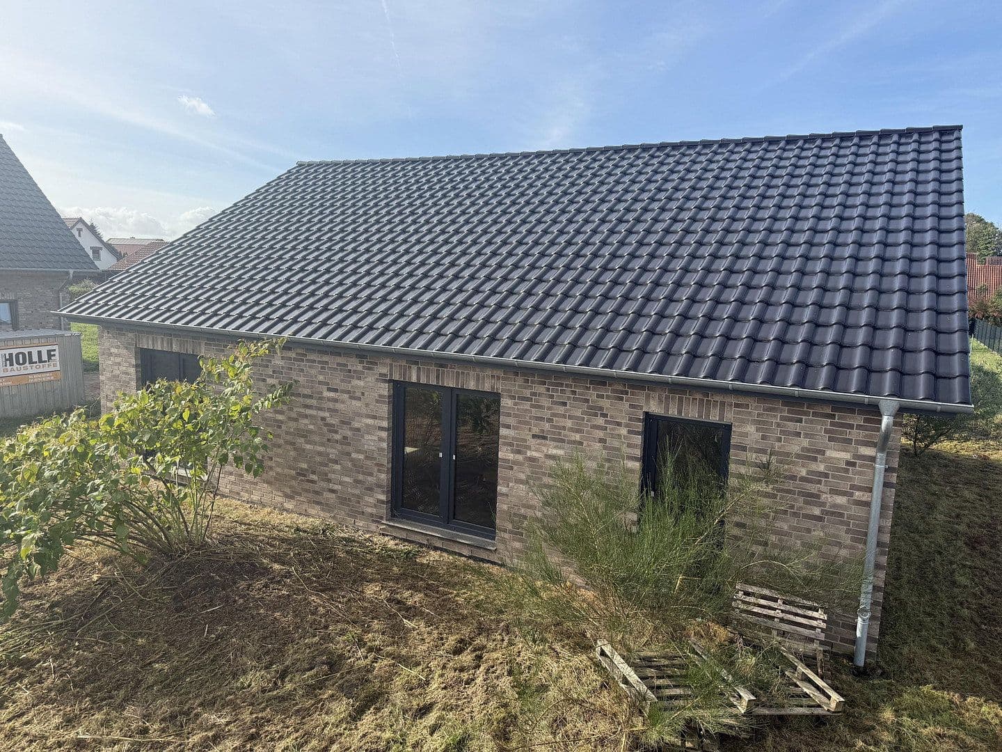Prodej domu 129 m², pozemek 832 m², Im Feld 15, Warmsen, Dolní Sasko Prodej domu 129 m², pozemek 832 m², Im Feld 15, Warmsen, Dolní Sasko