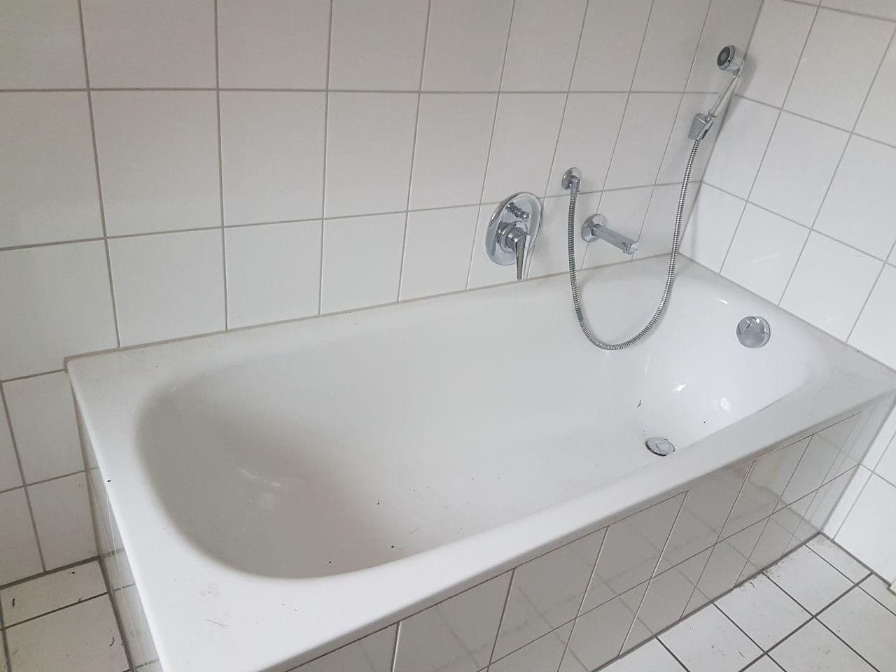 Pronájem bytu 3+1 80 m², Hauptstraße 54, Bietigheim-Bissingen, Bádensko-Württembersko Pronájem bytu 3+1 80 m², Hauptstraße 54, Bietigheim-Bissingen, Bádensko-Württembersko
