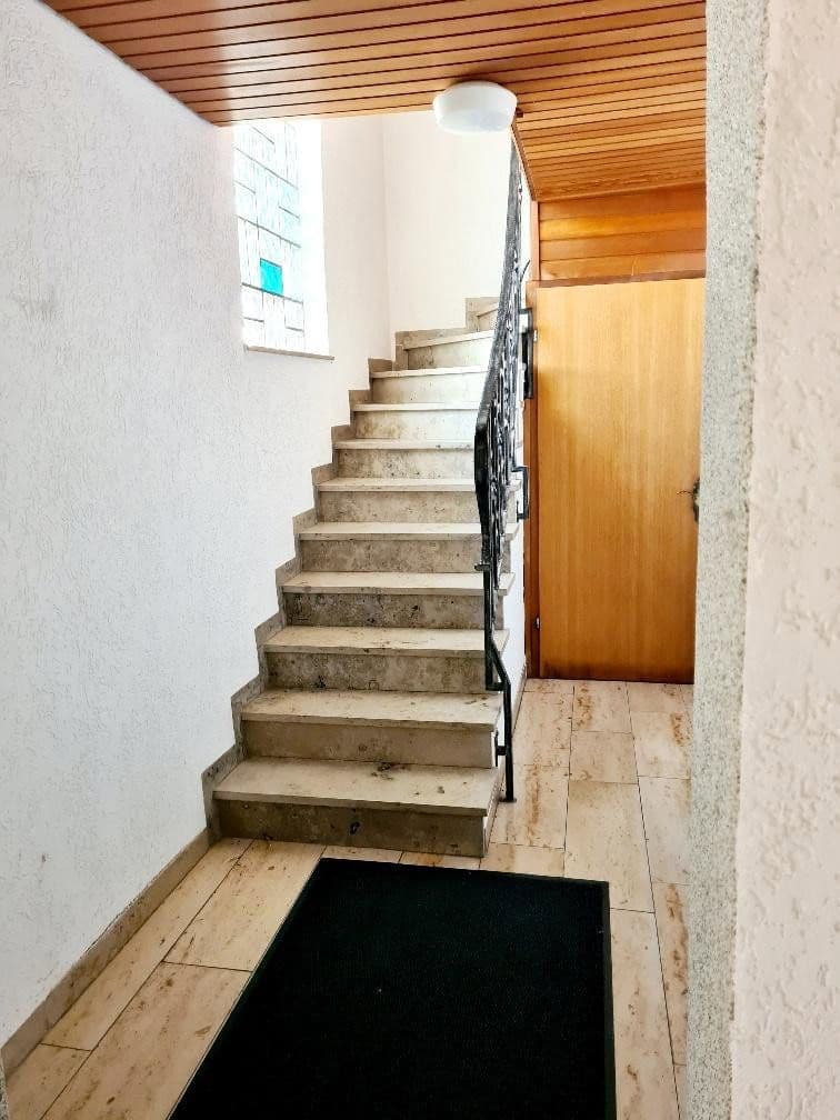 Prodej domu 200 m², pozemek 989 m², Kümmersbruck, Bavorsko Prodej domu 200 m², pozemek 989 m², Kümmersbruck, Bavorsko