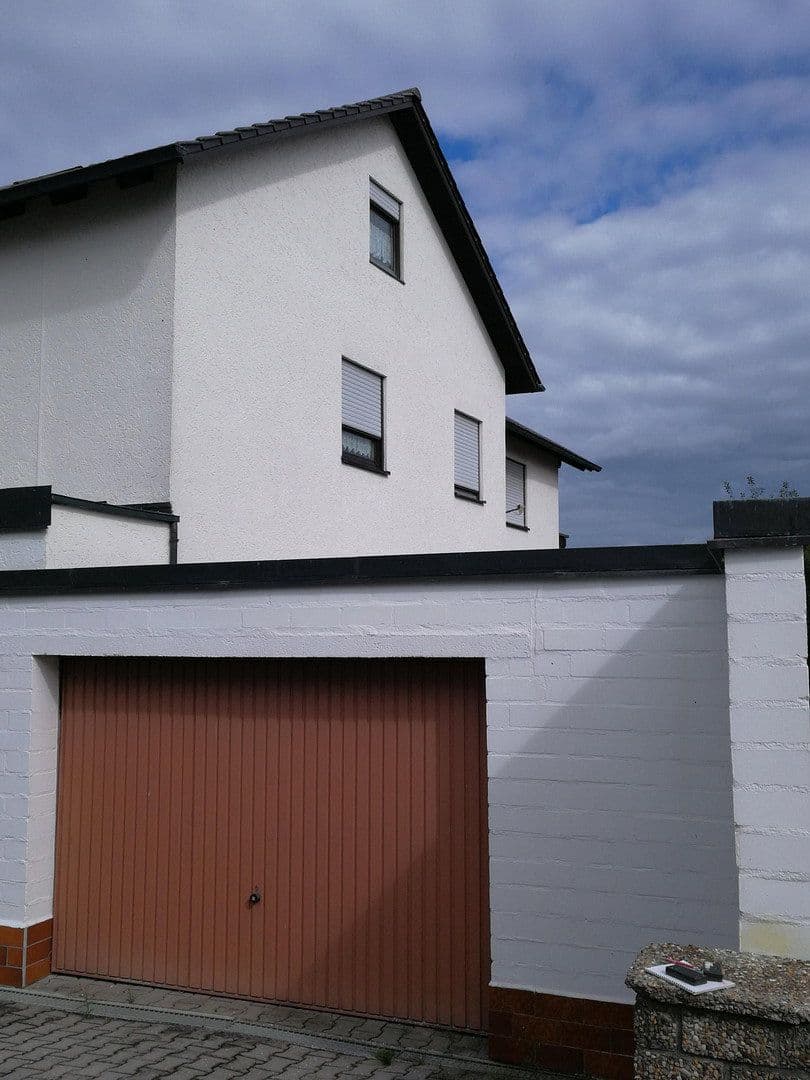 Prodej domu 200 m², pozemek 989 m², Kümmersbruck, Bavorsko Prodej domu 200 m², pozemek 989 m², Kümmersbruck, Bavorsko