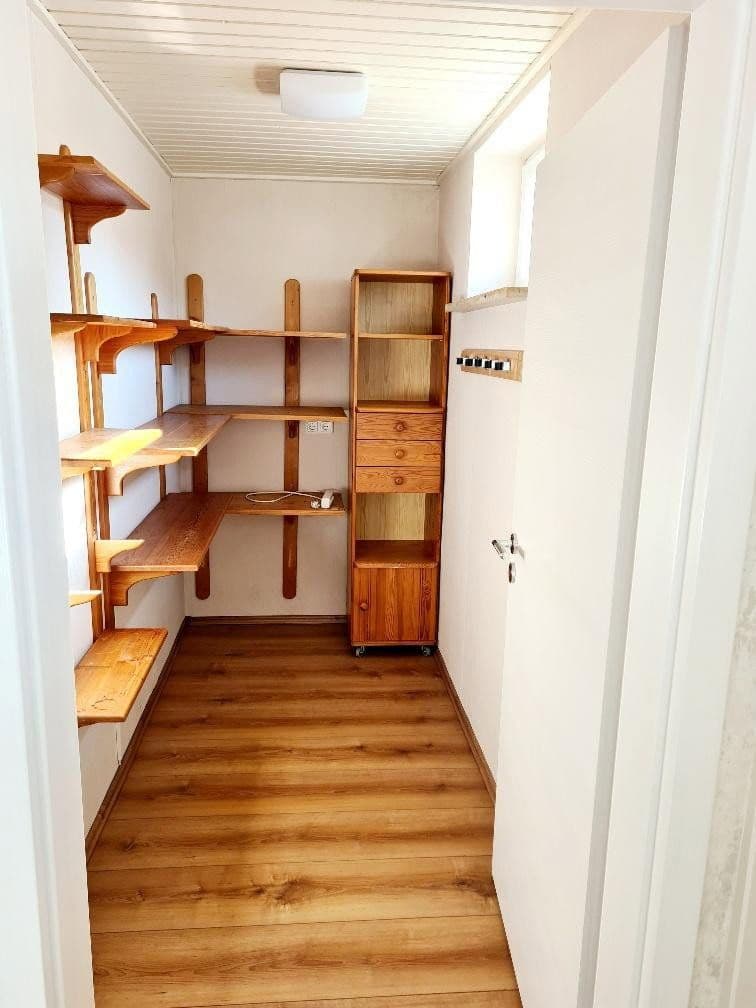 Prodej domu 200 m², pozemek 989 m², Kümmersbruck, Bavorsko Prodej domu 200 m², pozemek 989 m², Kümmersbruck, Bavorsko