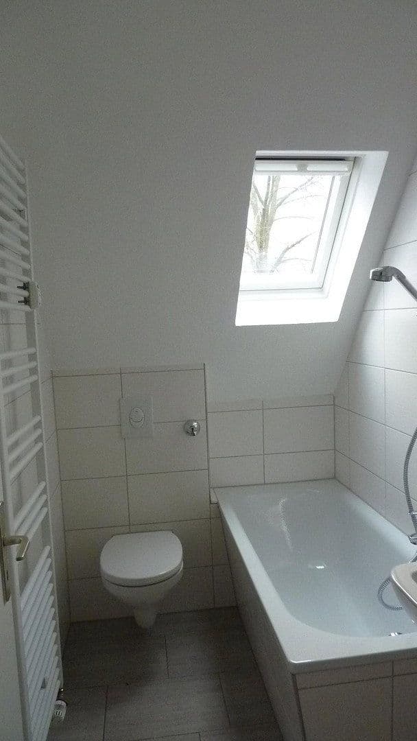Pronájem bytu 3+1 53 m², Bottrop, Severní Porýní-Vestfálsko Pronájem bytu 3+1 53 m², Bottrop, Severní Porýní-Vestfálsko