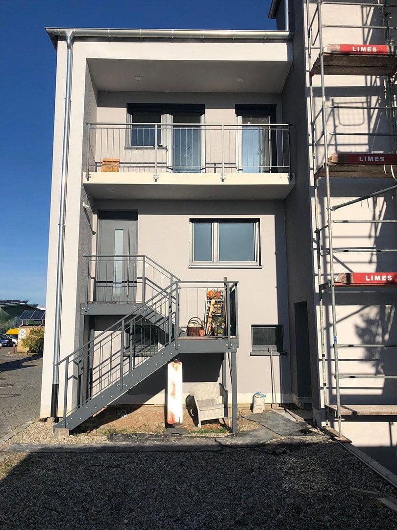 Pronájem kanceláře 100 m², Albert-Einstein-Str. 1, Offenburg, Bádensko-Württembersko Pronájem kanceláře 100 m², Albert-Einstein-Str. 1, Offenburg, Bádensko-Württembersko