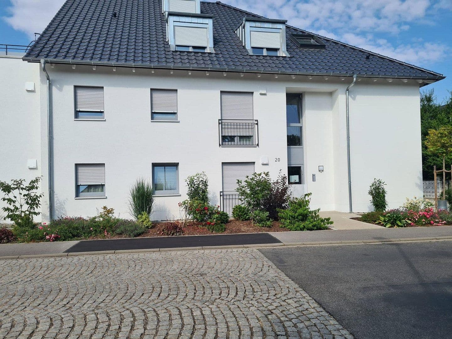 Pronájem bytu 3+1 89 m², Seestraße 20 B, Chýžice, Bavorsko Pronájem bytu 3+1 89 m², Seestraße 20 B, Chýžice, Bavorsko