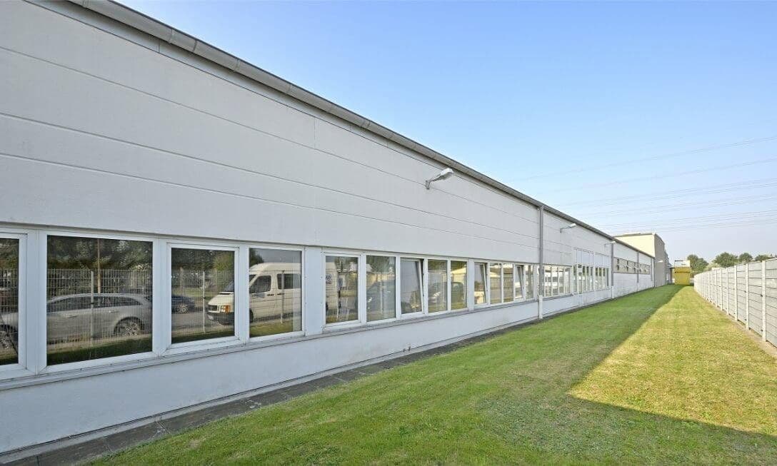 Pronájem nebytového prostoru 1.500 m², Barsbüttel, Šlesvicko-Holštýnsko Pronájem nebytového prostoru 1.500 m², Barsbüttel, Šlesvicko-Holštýnsko
