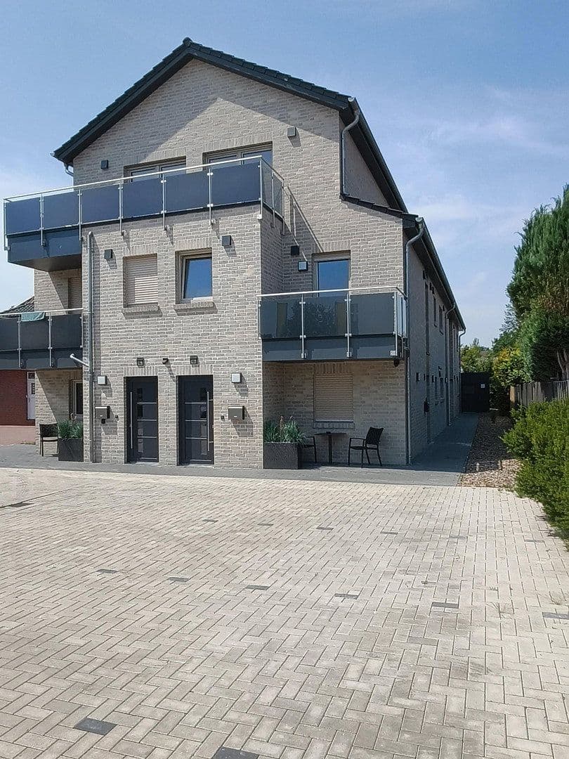 Prodej bytu 3+1 111 m², Reihdamm 15, Bad Zwischenahn, Dolní Sasko Prodej bytu 3+1 111 m², Reihdamm 15, Bad Zwischenahn, Dolní Sasko