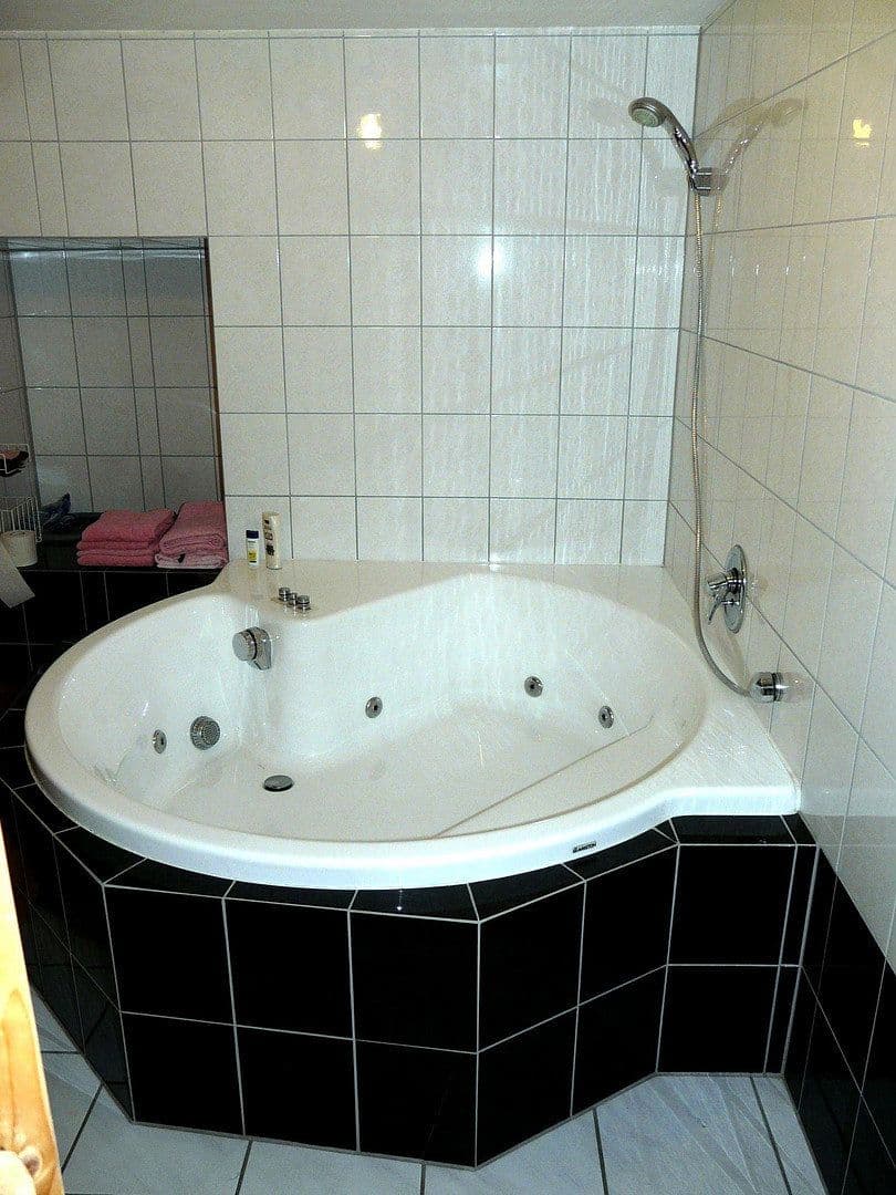 Pronájem bytu 6+1 175 m², Pfaugasse 30, Oppenheim, Porýní-Falc Pronájem bytu 6+1 175 m², Pfaugasse 30, Oppenheim, Porýní-Falc