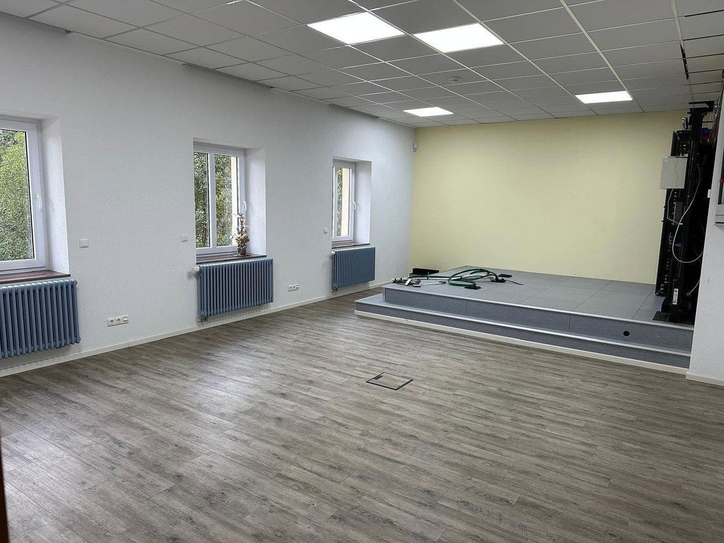 Prodej domu 655 m², pozemek 865 m², Lindenstr. 18, Brahlstorf, Mecklenburg-Vorpommern Prodej domu 655 m², pozemek 865 m², Lindenstr. 18, Brahlstorf, Mecklenburg-Vorpommern