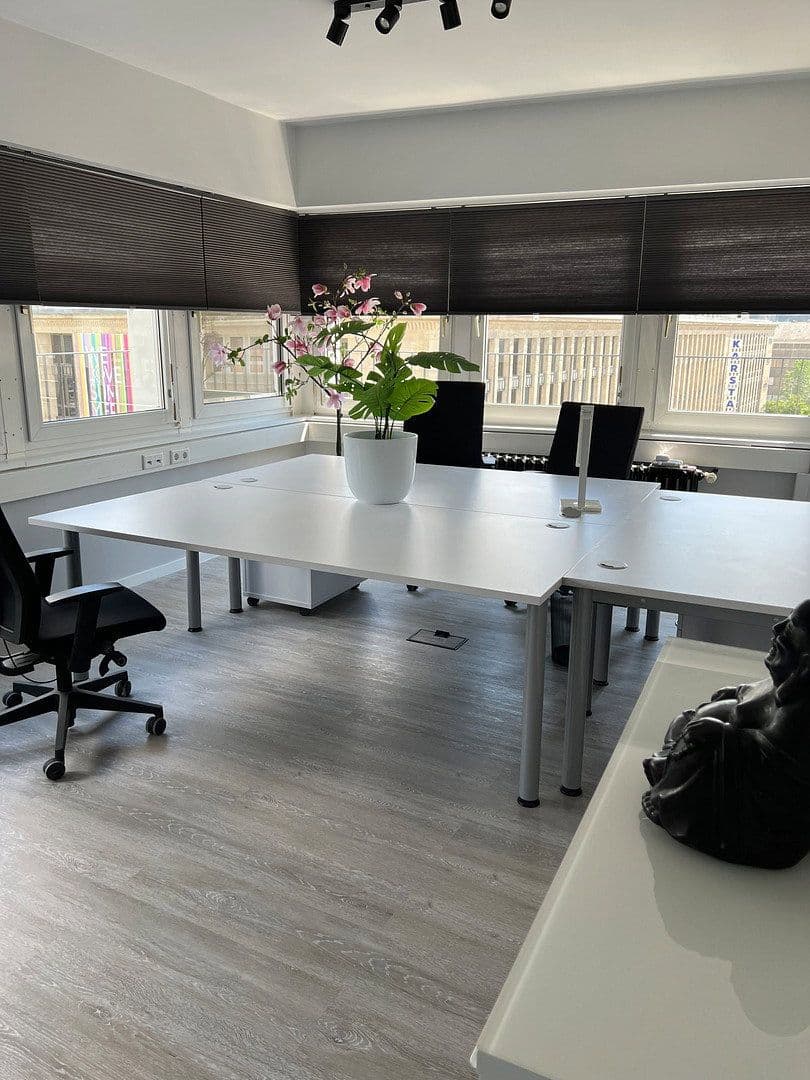Pronájem kanceláře 115 m², Schadowstrasse 74, Düsseldorf, Severní Porýní-Vestfálsko Pronájem kanceláře 115 m², Schadowstrasse 74, Düsseldorf, Severní Porýní-Vestfálsko