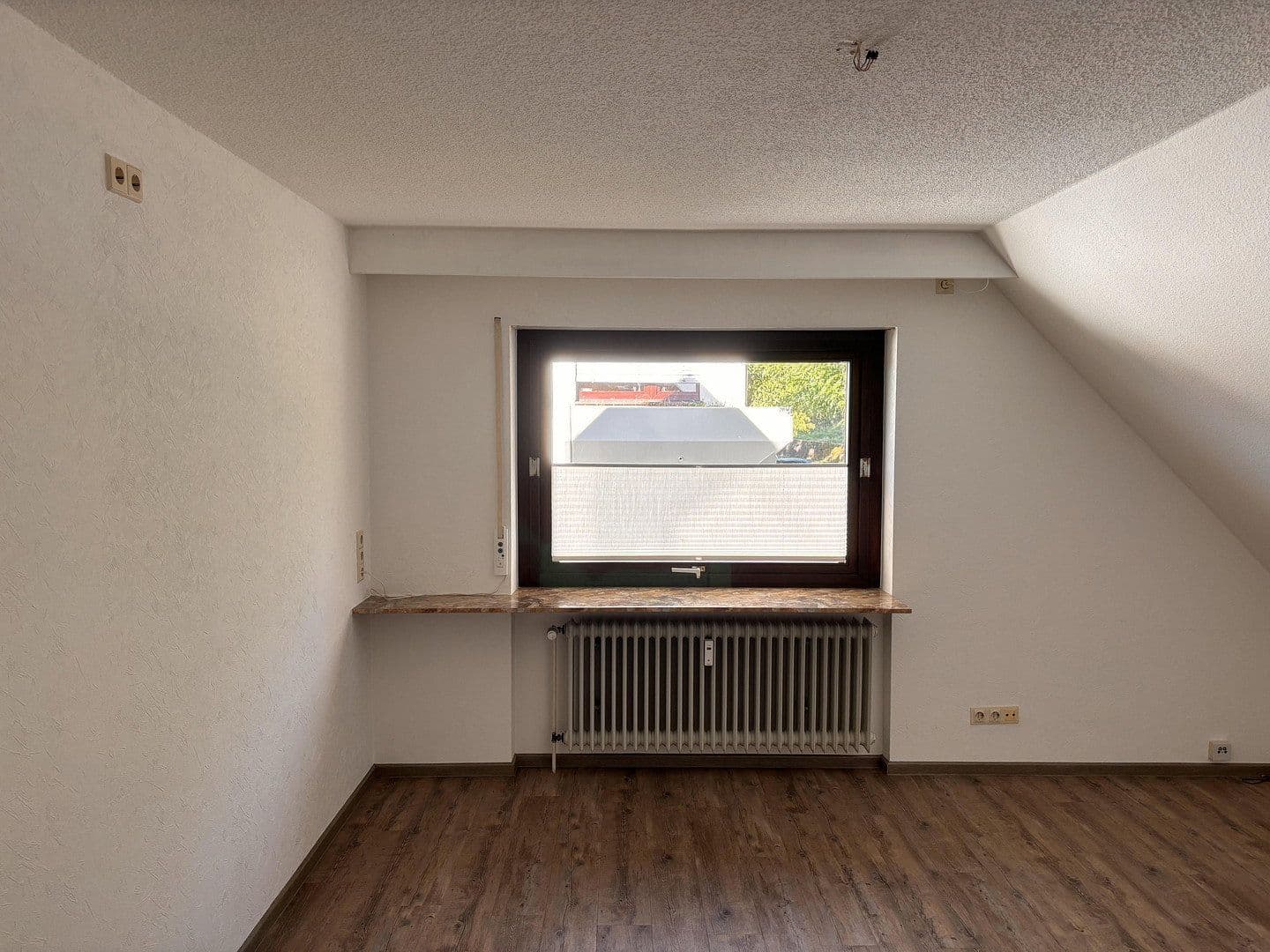Pronájem bytu 5+1 196 m², Baden-Baden, Bádensko-Württembersko Pronájem bytu 5+1 196 m², Baden-Baden, Bádensko-Württembersko
