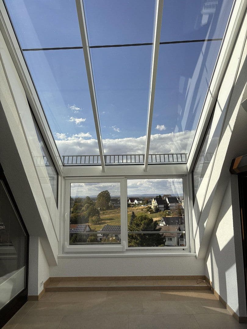 Pronájem bytu 5+1 196 m², Baden-Baden, Bádensko-Württembersko Pronájem bytu 5+1 196 m², Baden-Baden, Bádensko-Württembersko