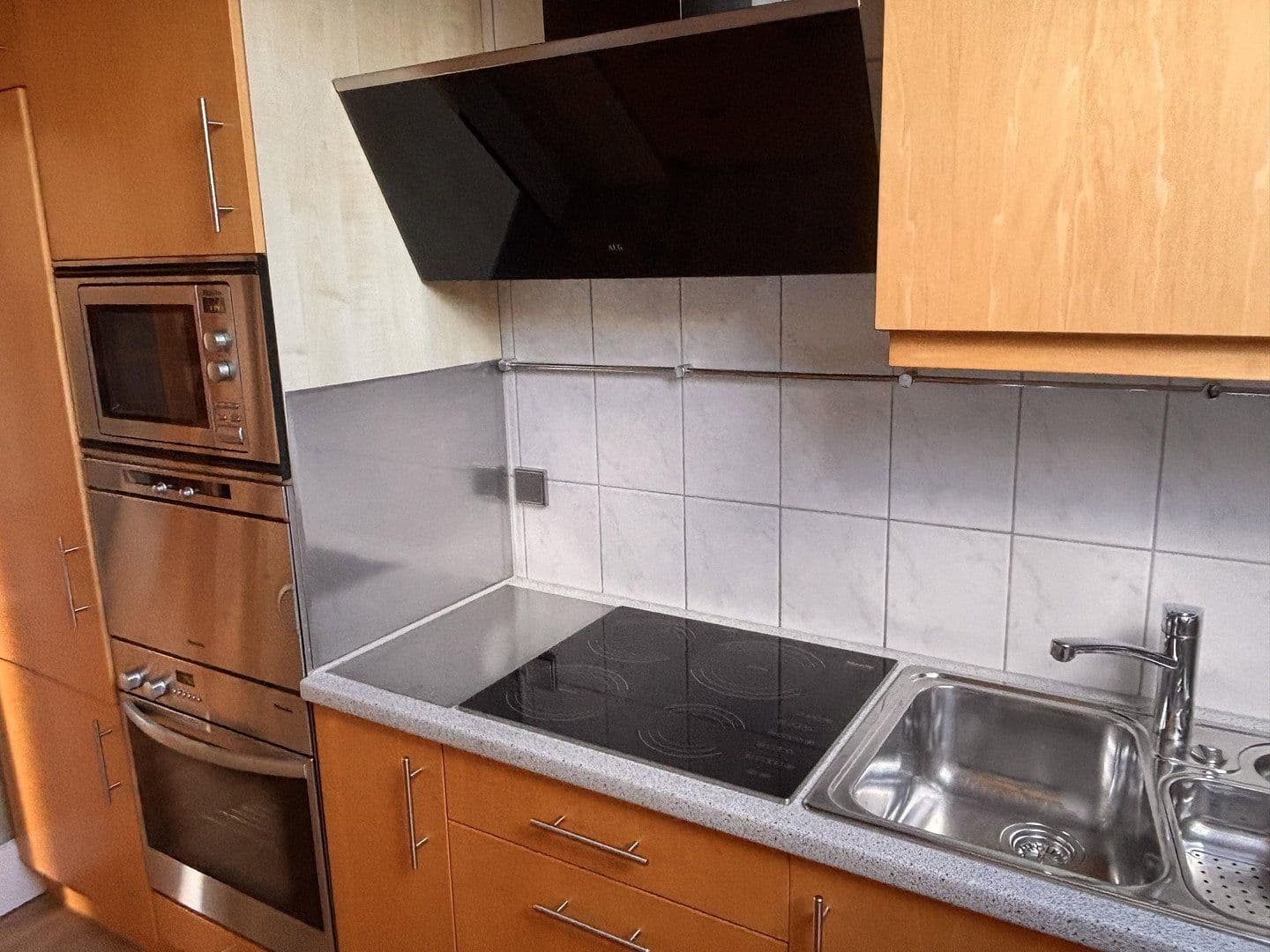 Pronájem bytu 5+1 196 m², Baden-Baden, Bádensko-Württembersko Pronájem bytu 5+1 196 m², Baden-Baden, Bádensko-Württembersko