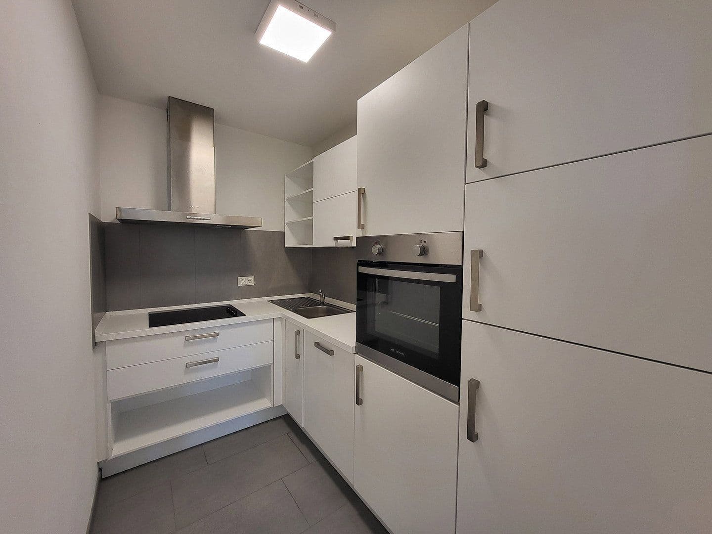 Pronájem bytu 3+1 1 m², Baurat-Gerber-Straße 18, Göttingen, Dolní Sasko Pronájem bytu 3+1 1 m², Baurat-Gerber-Straße 18, Göttingen, Dolní Sasko