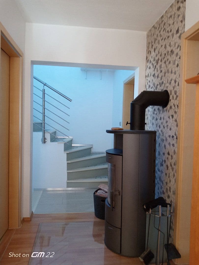 Prodej domu 142 m², pozemek 450 m², Koblenz, Porýní-Falc Prodej domu 142 m², pozemek 450 m², Koblenz, Porýní-Falc