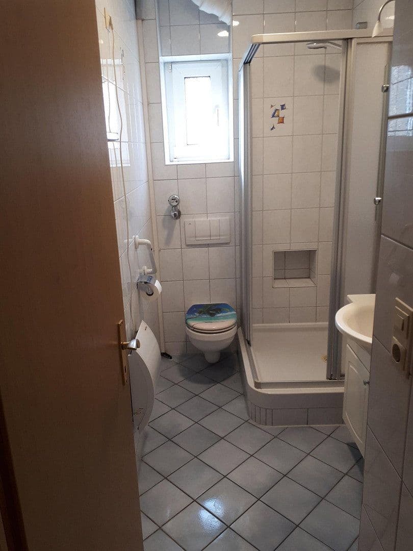 Pronájem bytu 3+1 63 m², Oberndorf am Neckar, Bádensko-Württembersko Pronájem bytu 3+1 63 m², Oberndorf am Neckar, Bádensko-Württembersko