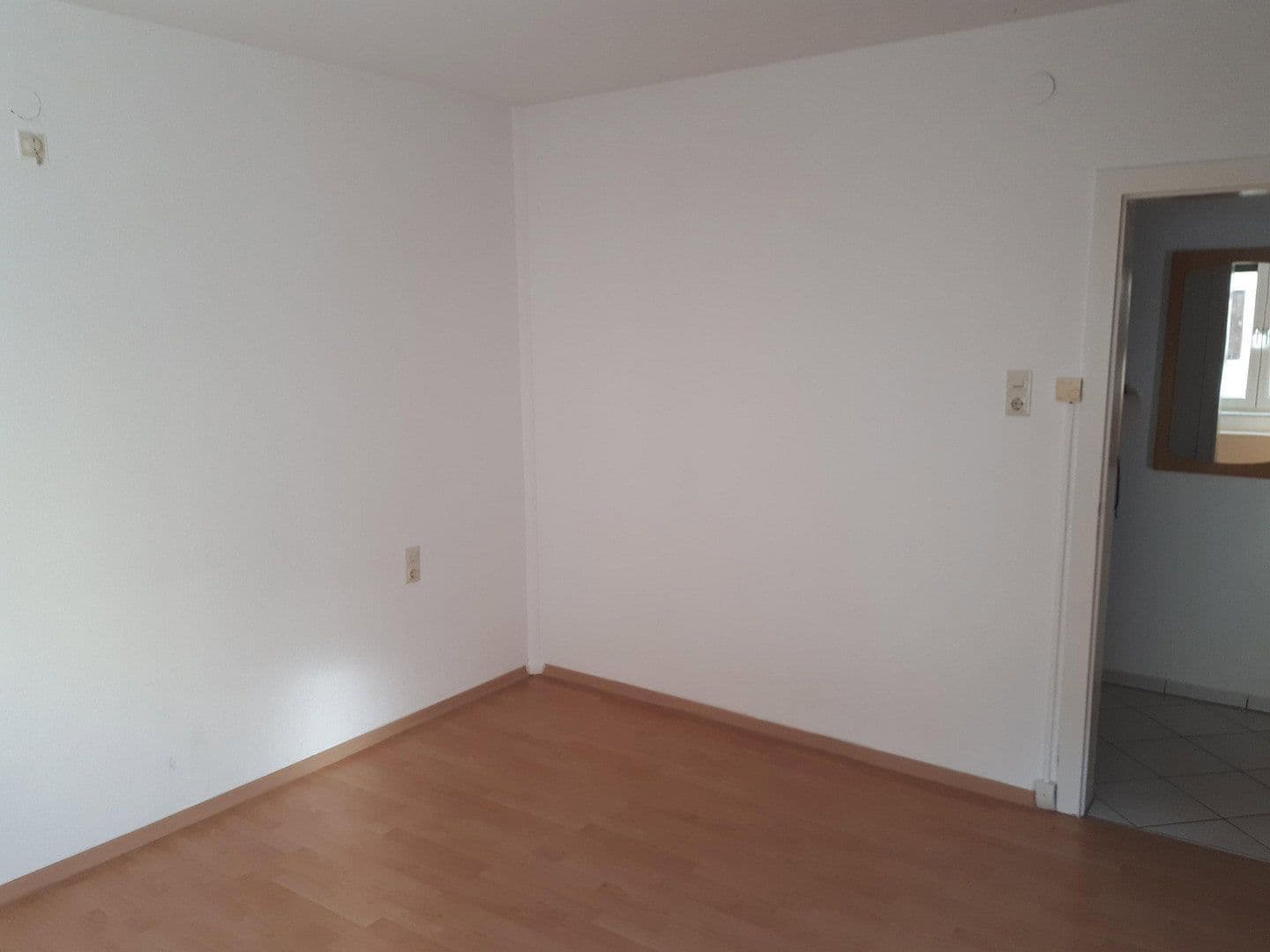 Pronájem bytu 3+1 63 m², Oberndorf am Neckar, Bádensko-Württembersko Pronájem bytu 3+1 63 m², Oberndorf am Neckar, Bádensko-Württembersko
