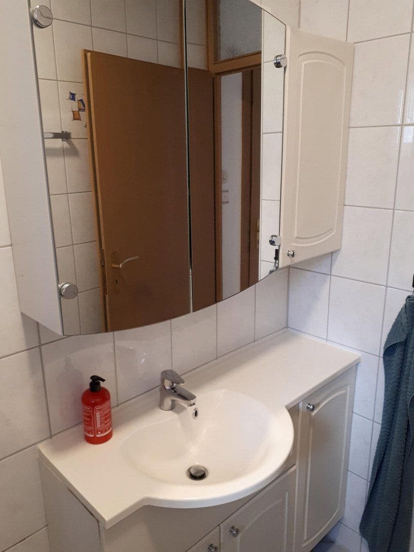 Pronájem bytu 3+1 63 m², Oberndorf am Neckar, Bádensko-Württembersko Pronájem bytu 3+1 63 m², Oberndorf am Neckar, Bádensko-Württembersko