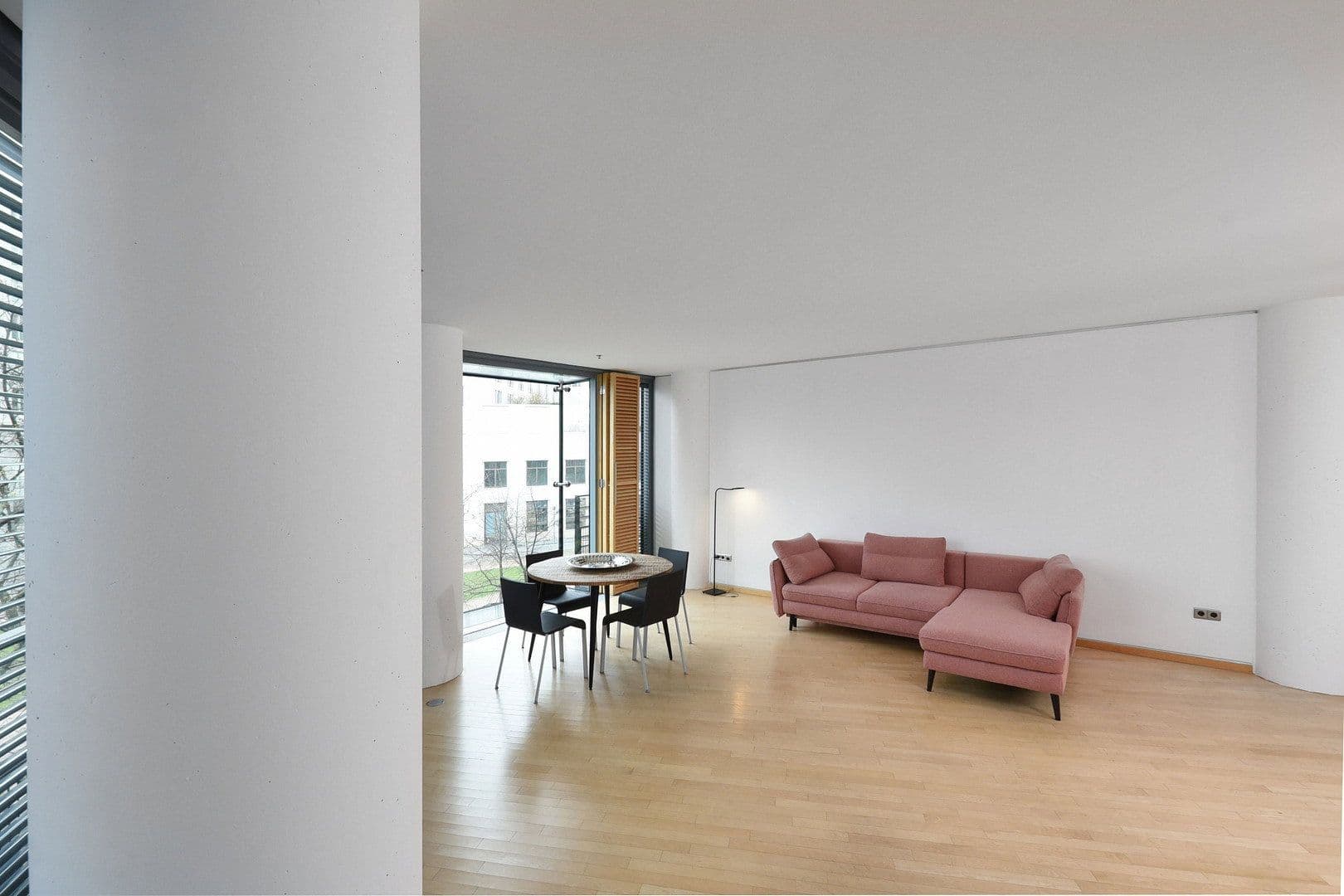 Prodej bytu 3+1 131 m², Bellevuestrasse 1, Sony Center, Berlin, Berlín Prodej bytu 3+1 131 m², Bellevuestrasse 1, Sony Center, Berlin, Berlín