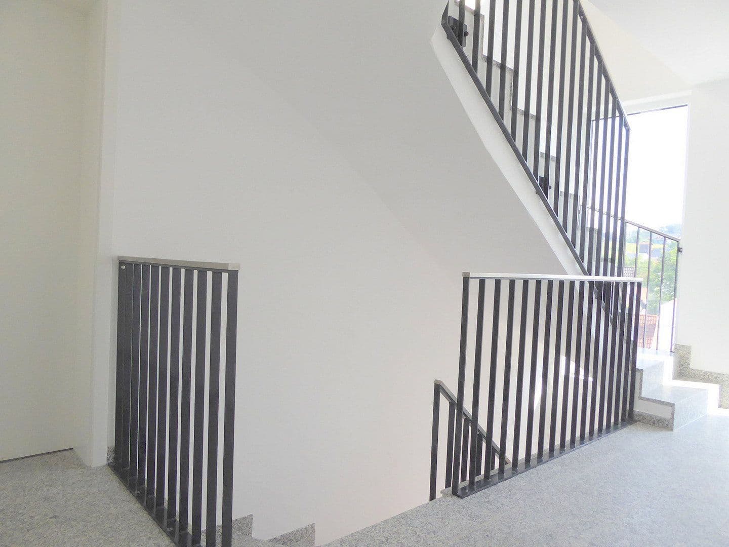 Pronájem bytu 4+kk 118 m², Hamppstraße 7b, Au in der Hallertau, Bavorsko Pronájem bytu 4+kk 118 m², Hamppstraße 7b, Au in der Hallertau, Bavorsko