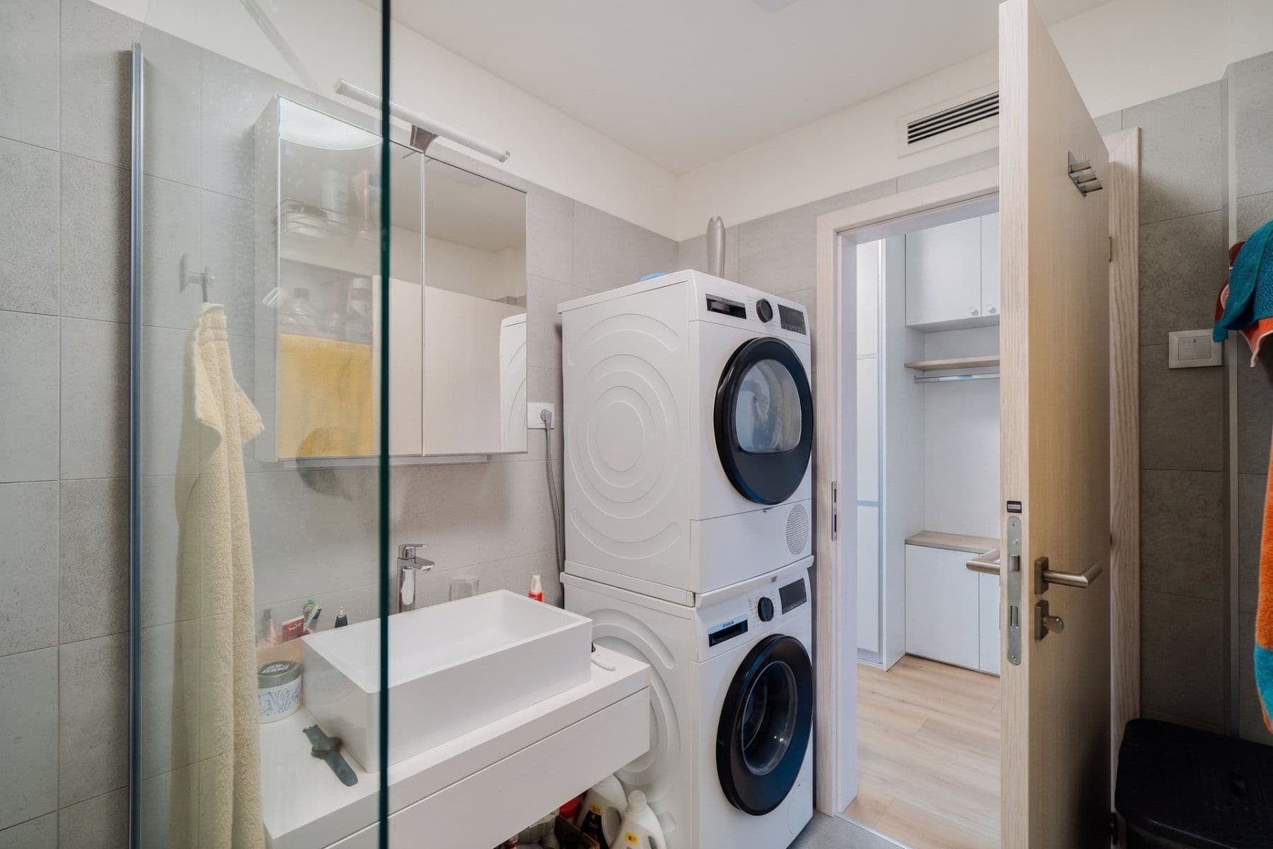 Pronájem bytu 2+kk 56 m², Střední, Brno, Jihomoravský kraj Pronájem bytu 2+kk 56 m², Střední, Brno, Jihomoravský kraj