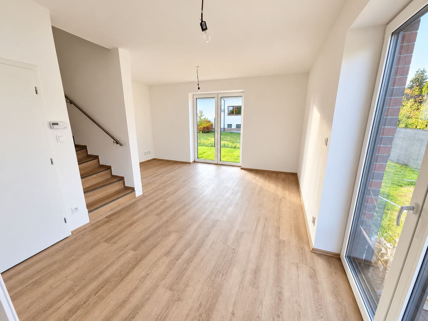 Prodej domu 67 m², pozemek 104 m², Hulická, Praha, Praha Prodej domu 67 m², pozemek 104 m², Hulická, Praha, Praha