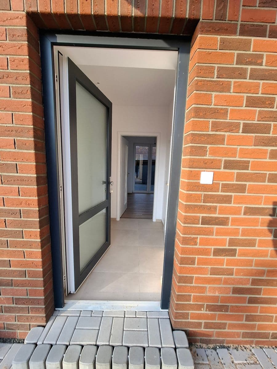 Prodej domu 67 m², pozemek 104 m², Hulická, Praha, Praha Prodej domu 67 m², pozemek 104 m², Hulická, Praha, Praha