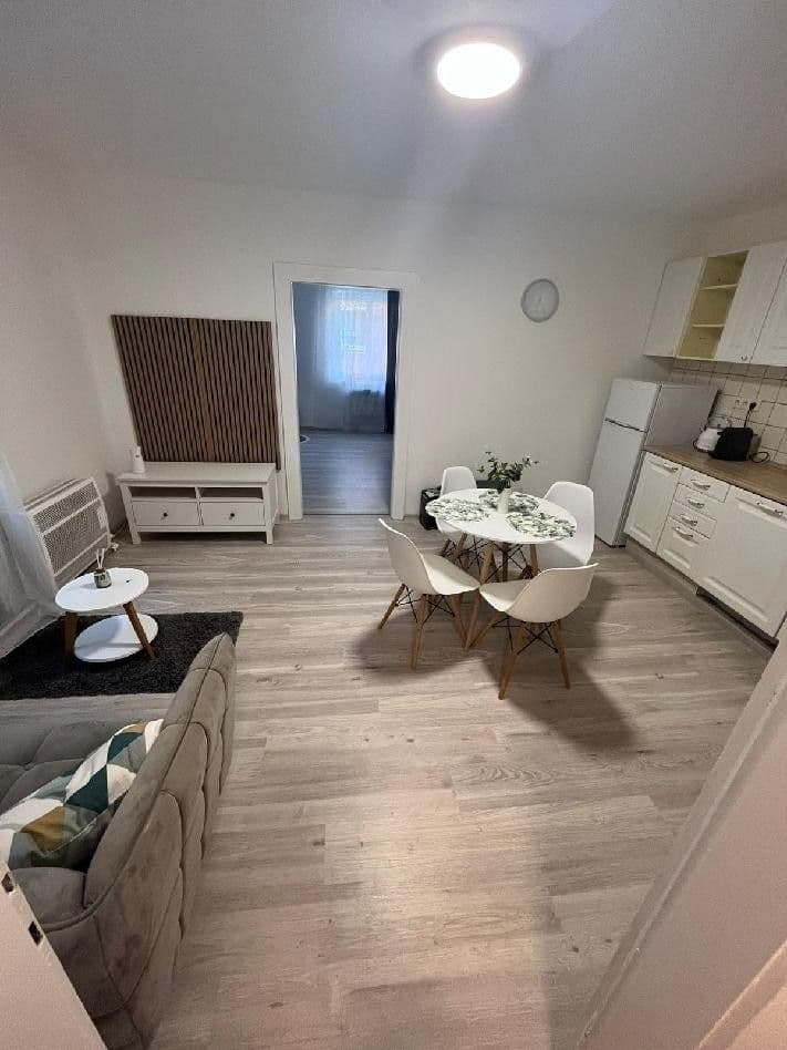 Pronájem bytu 2+kk 54 m², Resslova, Ústí nad Labem, Ústecký kraj Pronájem bytu 2+kk 54 m², Resslova, Ústí nad Labem, Ústecký kraj