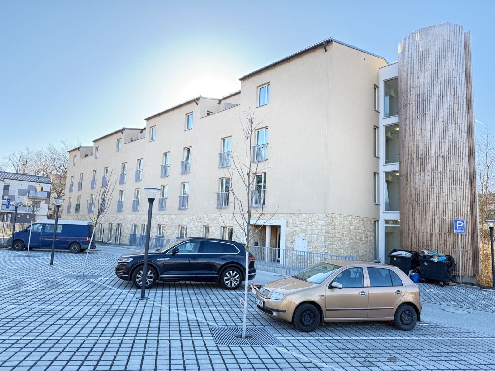 Prodej garáže 4 m², V Kněžívce, Tuchoměřice, Středočeský kraj Prodej garáže 4 m², V Kněžívce, Tuchoměřice, Středočeský kraj