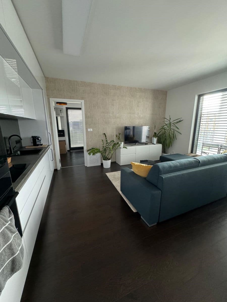 Pronájem bytu 2+kk 56 m², Sokolova, Praha, Praha Pronájem bytu 2+kk 56 m², Sokolova, Praha, Praha