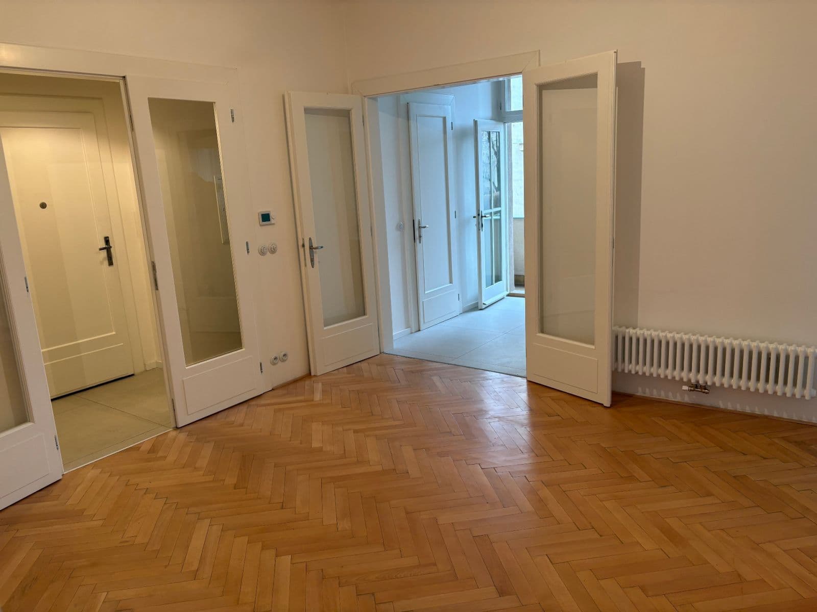 Prodej bytu 3+1 124 m², Velflíkova, Praha, Praha Prodej bytu 3+1 124 m², Velflíkova, Praha, Praha