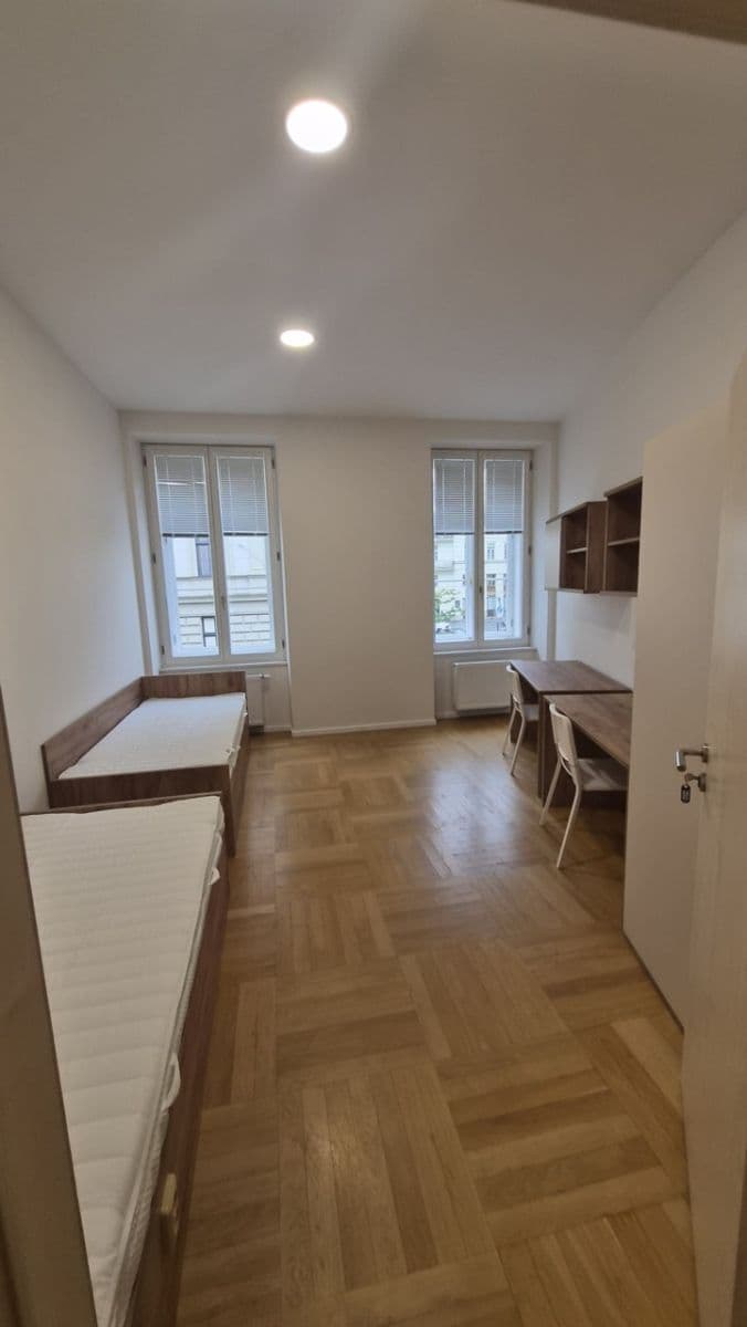 Pronájem bytu 4+kk 82 m², Husova, Brno, Jihomoravský kraj Pronájem bytu 4+kk 82 m², Husova, Brno, Jihomoravský kraj