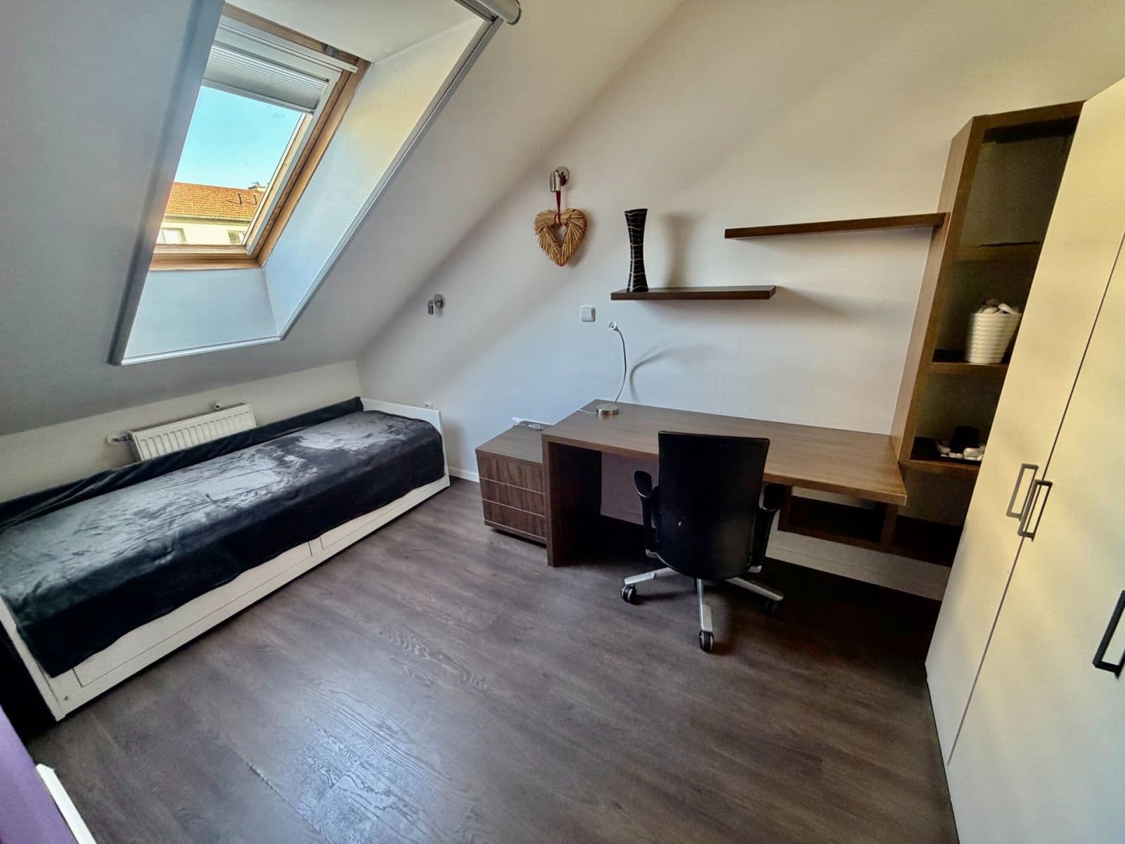 Pronájem bytu 4+kk 104 m², Kvetná, Ružinov, Bratislavský kraj Pronájem bytu 4+kk 104 m², Kvetná, Ružinov, Bratislavský kraj