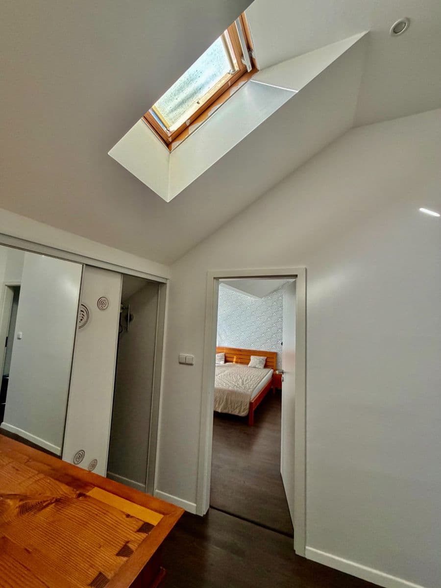 Pronájem bytu 4+kk 104 m², Kvetná, Ružinov, Bratislavský kraj Pronájem bytu 4+kk 104 m², Kvetná, Ružinov, Bratislavský kraj