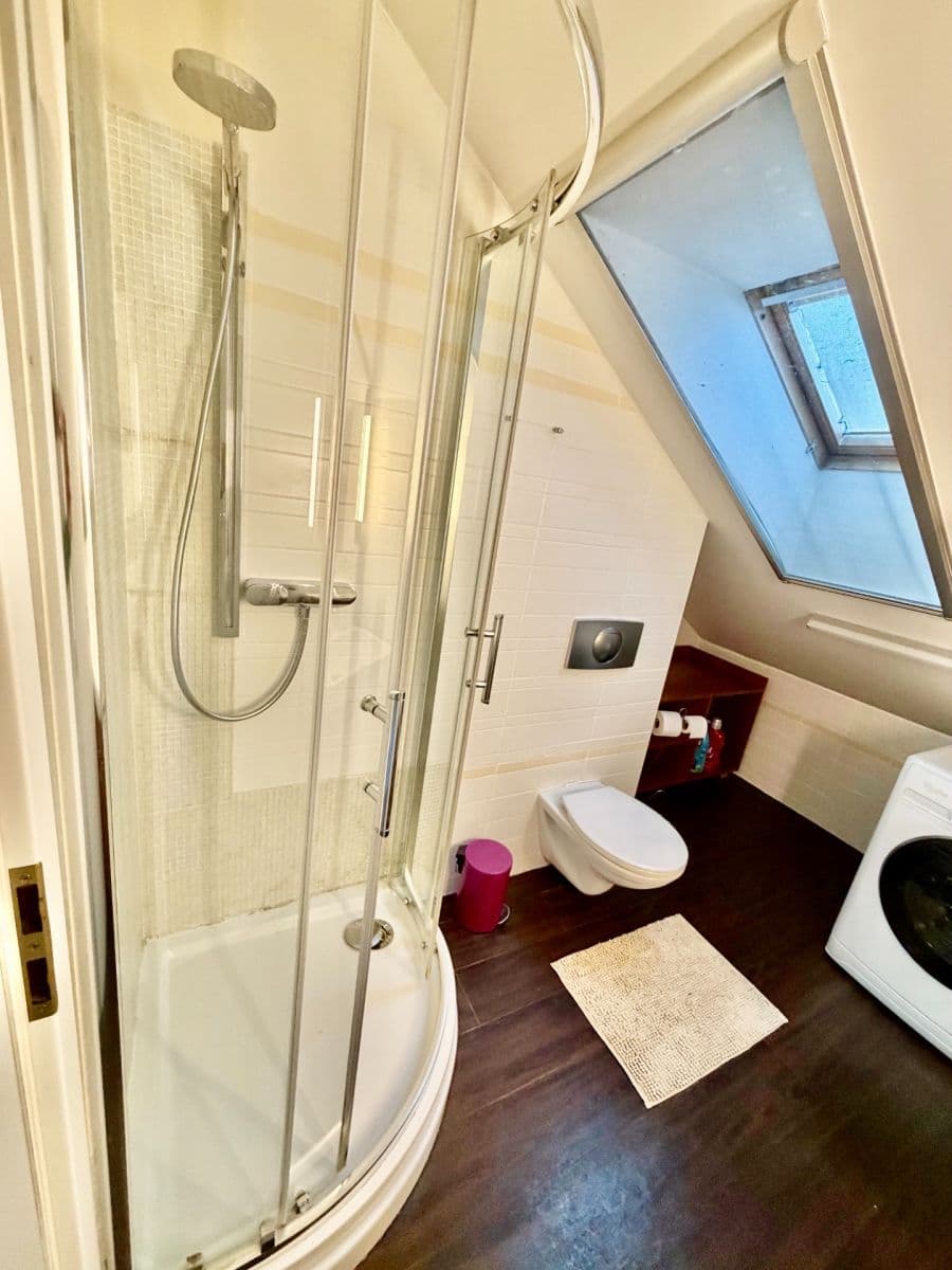 Pronájem bytu 4+kk 104 m², Kvetná, Ružinov, Bratislavský kraj Pronájem bytu 4+kk 104 m², Kvetná, Ružinov, Bratislavský kraj