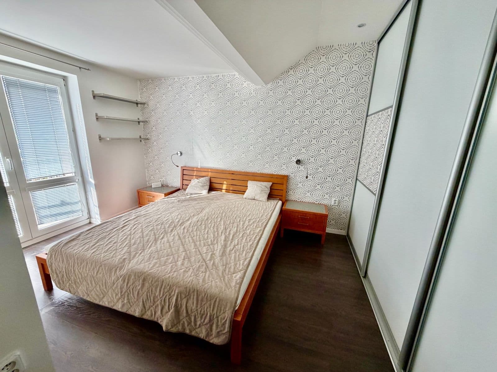 Pronájem bytu 4+kk 104 m², Kvetná, Ružinov, Bratislavský kraj Pronájem bytu 4+kk 104 m², Kvetná, Ružinov, Bratislavský kraj