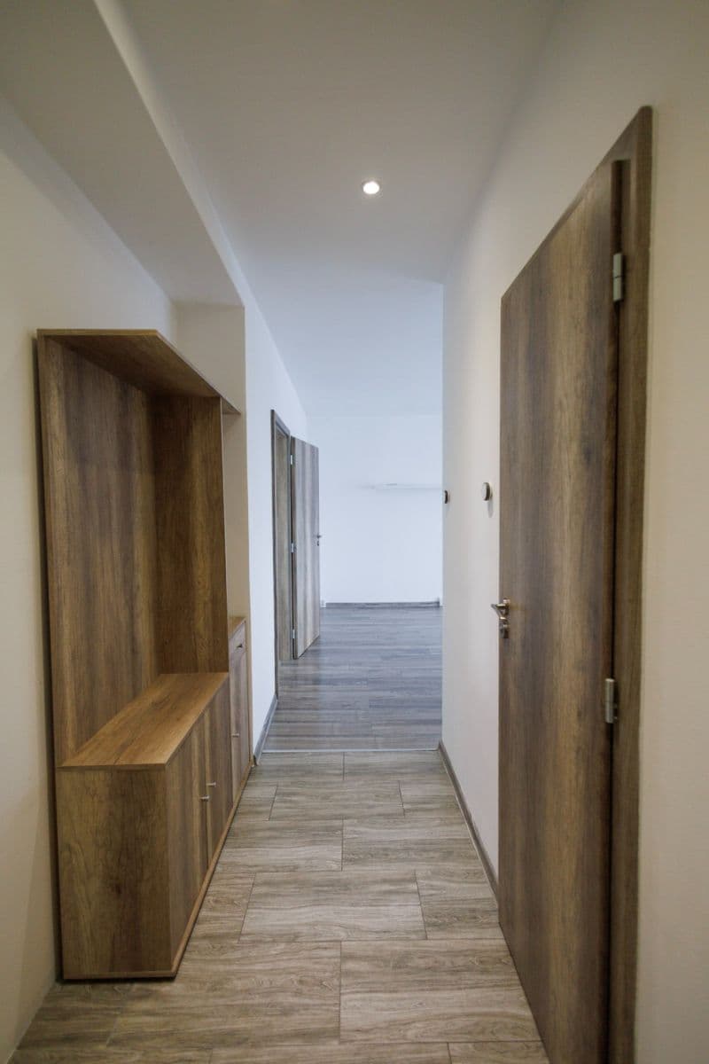 Prodej bytu 2+kk 57 m², Lidická, Třinec, Moravskoslezský kraj Prodej bytu 2+kk 57 m², Lidická, Třinec, Moravskoslezský kraj
