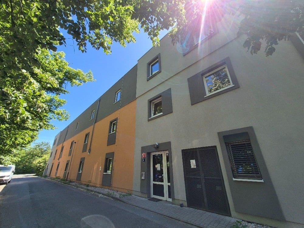 Pronájem bytu 1+kk 17 m², U Lidového domu, Praha, Praha Pronájem bytu 1+kk 17 m², U Lidového domu, Praha, Praha