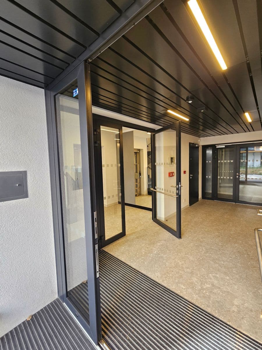 Pronájem bytu 2+kk 52 m², Kladno, Středočeský kraj Pronájem bytu 2+kk 52 m², Kladno, Středočeský kraj